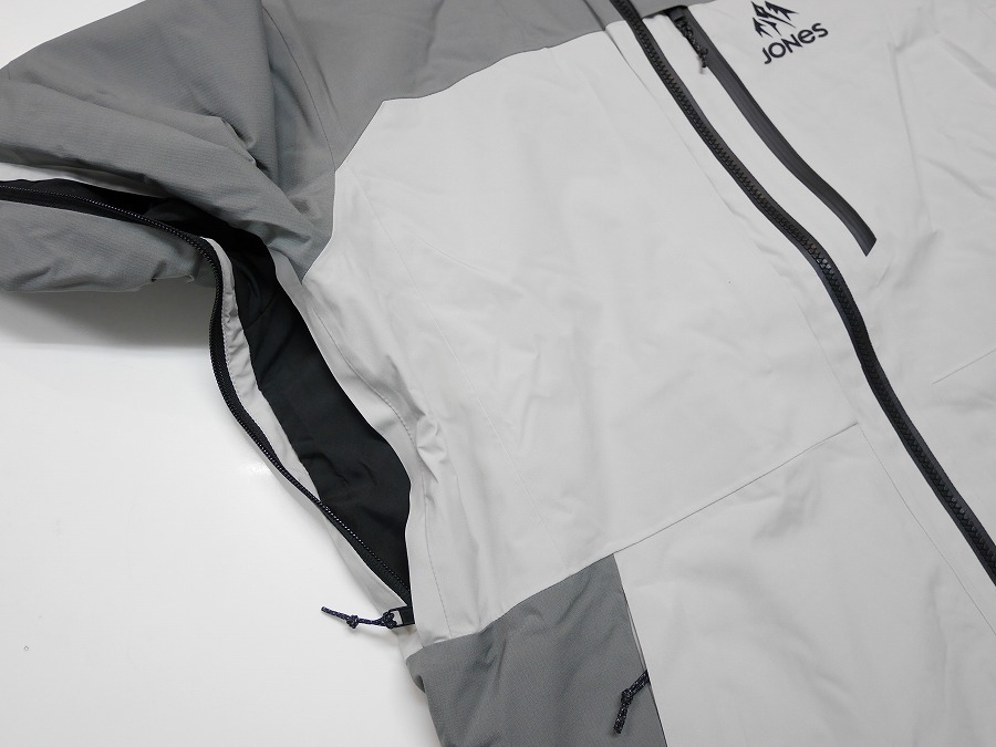 【新品:SALE】25 JONES MTN SURF RECYCLE INSULATED PARKA JACKET - Lサイズ - SMOKE GRAY 正規(guī)品 スノーボード ウェア ジャケット