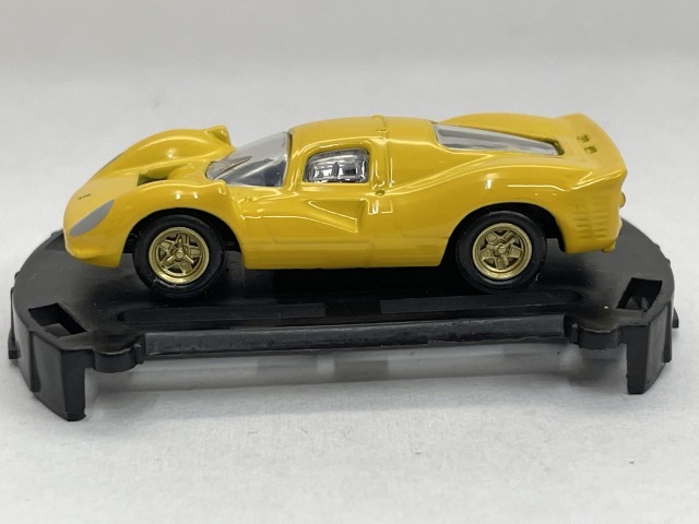 ■★サークルＫサンクス　フェラーリ　ミニチュアカーコレクション1　330 P4（イエロー／KYOSHO／1：100スケール）