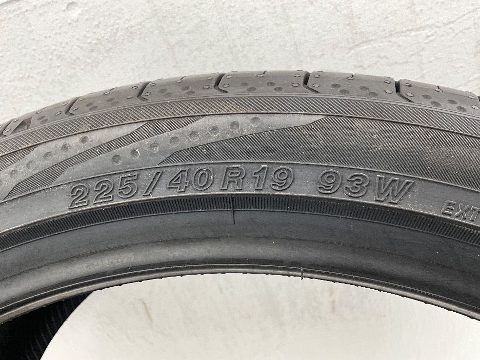 新品タイヤ 処分特価 4本セット 225/40R19 93W ヨコハマ BLUEARTH-RV RV03 夏 サマー 225/40/19 キザシ/フォレスター b10676