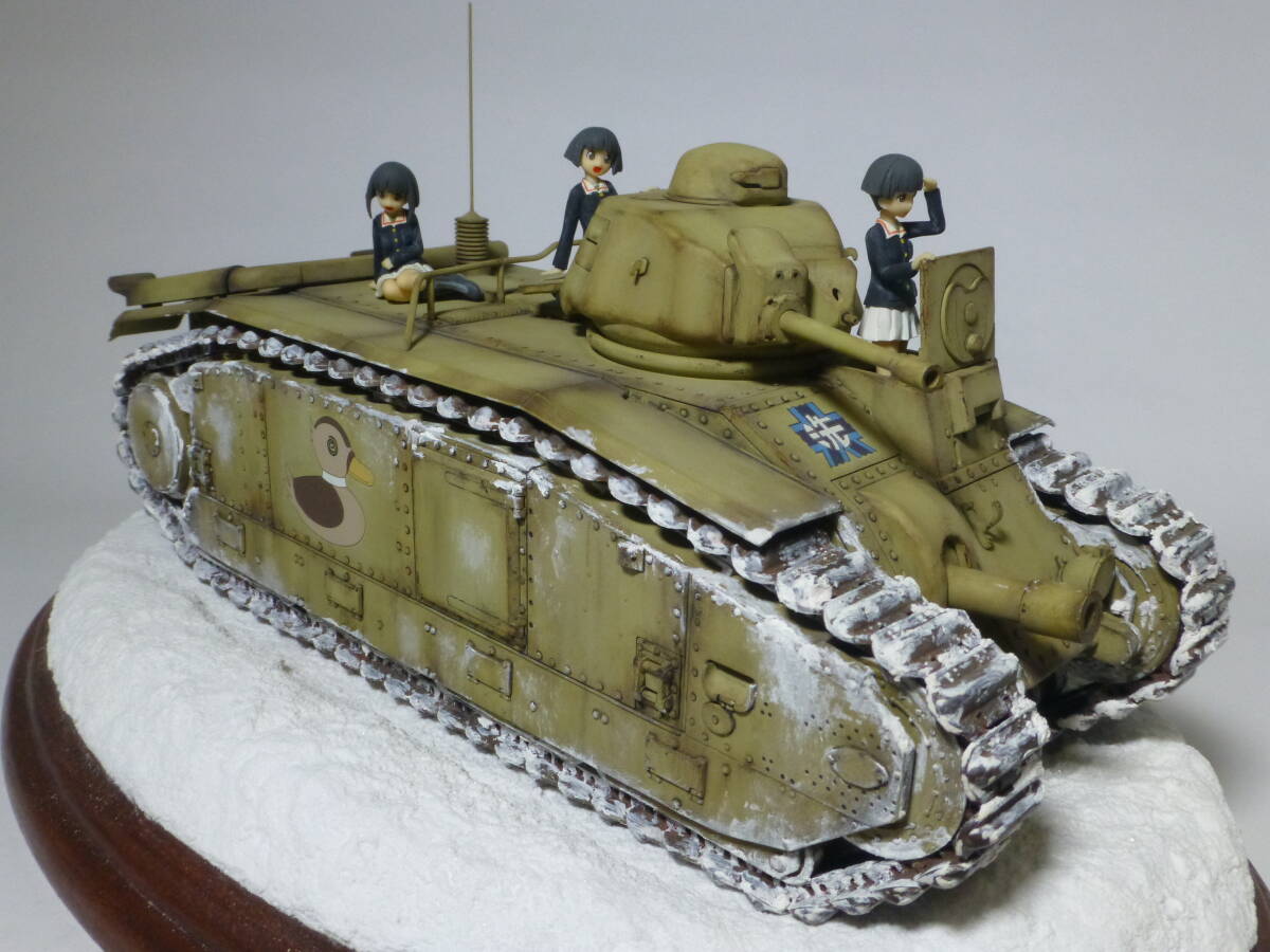 1/35　ガールズ＆パンツァー　県立大洗女子学園　ルノーB1bis　カモさんチーム　そど子　ごも代　パゾ美　ガルパン　プラモデル完成品