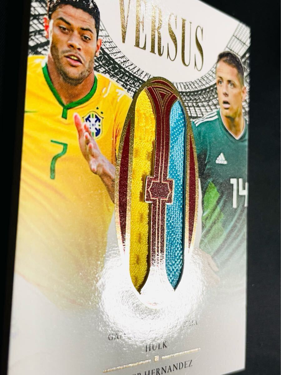フッキ＆ハビエル?エルナンデス Hulk & Javier Hernandez Versus Dual Game Used Memorabilia 11/35 Brazil Mexico 2020 Futera Unique