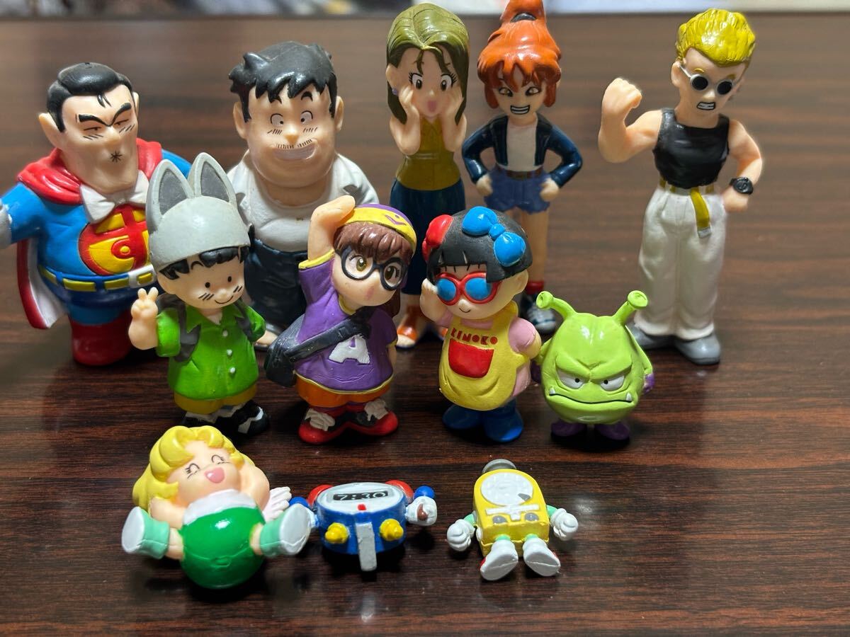 バンダイ『Dr.スランプ アラレちゃん おともだち大集合 ミニフィギュア 全12種』中古 開封済 ジャンク  箱無し(ドクタースランプ)｜売買されたオークション情報、Yahoo!オークション(旧ヤフオク!) の商品情報をアーカイブ公開 -  オークファン（aucfan.com）