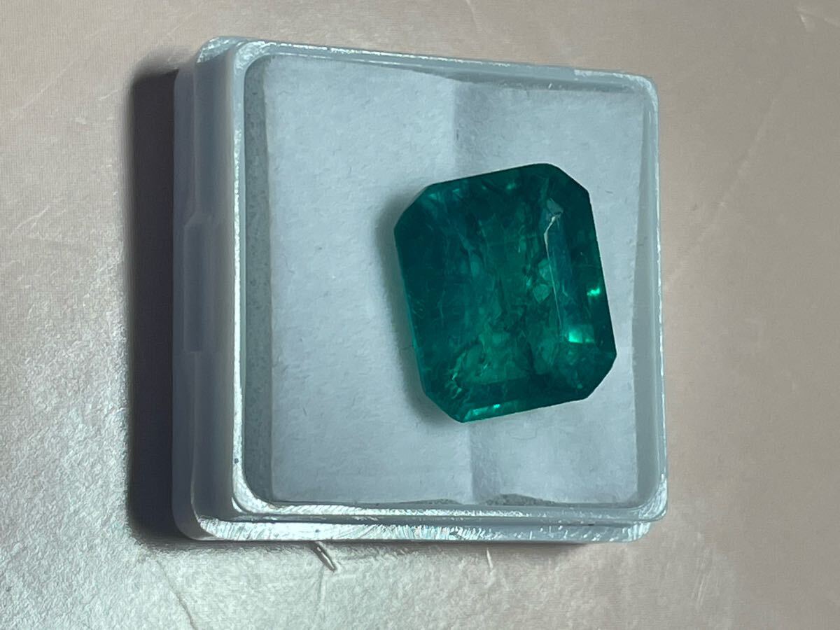 鑑定書付き天然エメラルドルース 9 8ct|Yahoo!フリマ(旧PayPay 鑑定書付き天然エメラルドルース 9 8ct|Yahoo!フリマ(旧PayPay