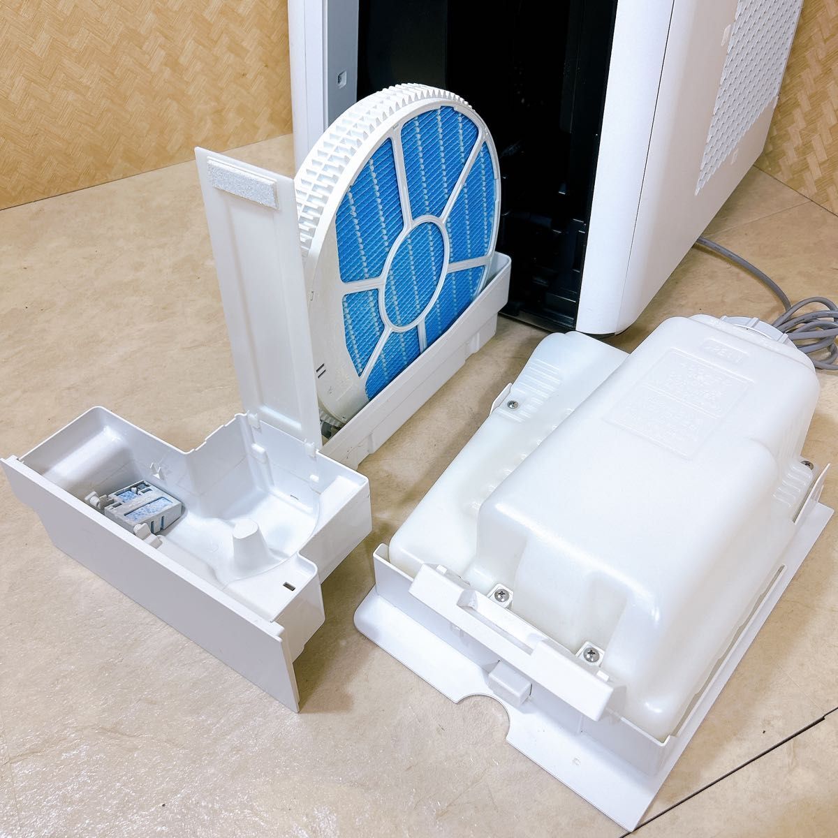 シャープ 加湿空気清浄機 KI-HP100 動作確認済み 自動掃除 シャープ 加湿空気清浄機 KI-HP100 動作確認済み 自動掃除