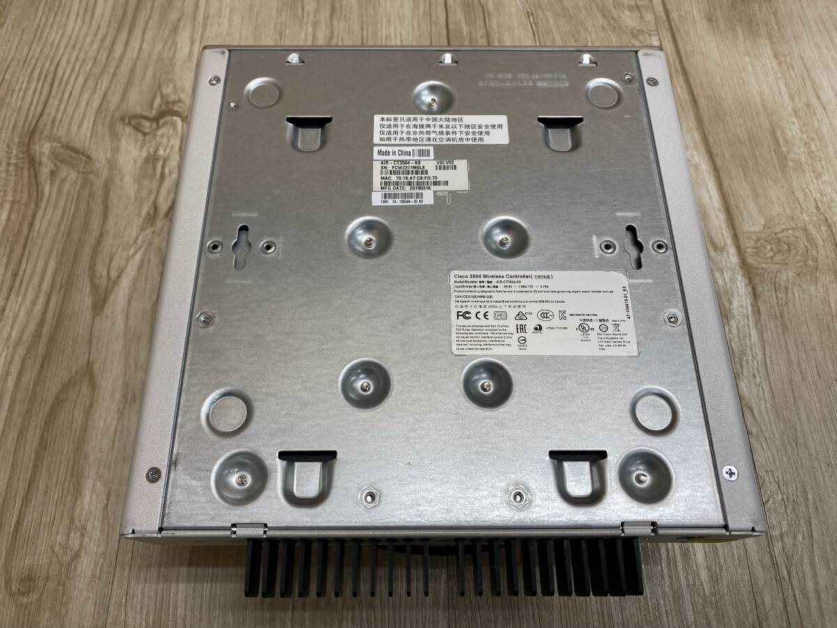 *6001-0218-2 * первый период . завершено / электризация гарантия * Cisco Cisco 3500Series ( AIR-CT3504-K9 V02 ) Wireless LAN Controller отправка размер :C