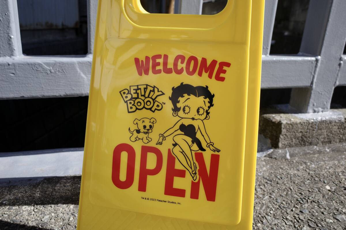 新品　BETTY BOOP ベティちゃん　OPEN CLOSE フロアサイン　看板　世田谷ベース　アメリカ　USA 店舗　玄関　ガレージ