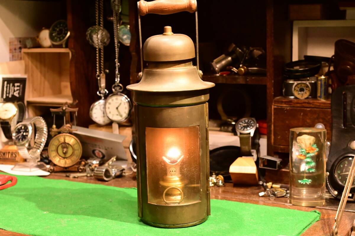 【ビンテージ・アウトドア・キャンプ用品】珍品 イギリス製 SHERWOODS シャーウッド シャーウッズ オイルランプ ランタン 真鍮 ブラス