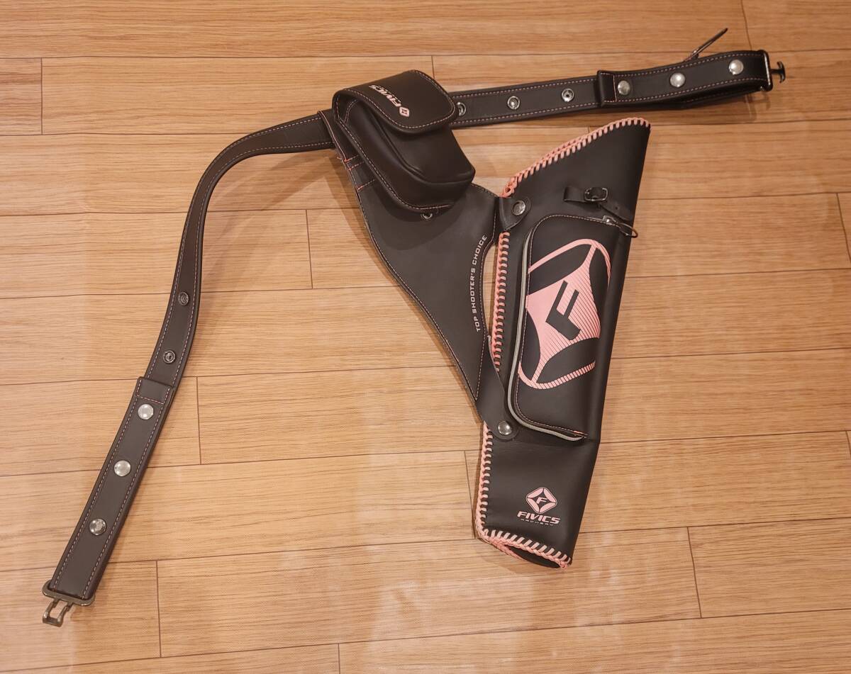 EASTON イーストン アーチェリー 矢 104本 ALUMINUM/CARBON EASTON イーストン アーチェリー 矢 104本 ALUMINUM/CARBON