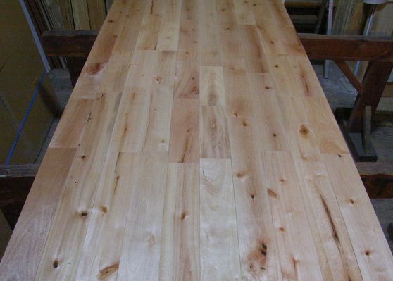 木の床 無(wú)垢 フローリング 癒し系のチェリー(西南さくら)材 UV涂裝品 クリア色 アンティークグレード 15×90×1820mm(10枚入り 約１畳分)