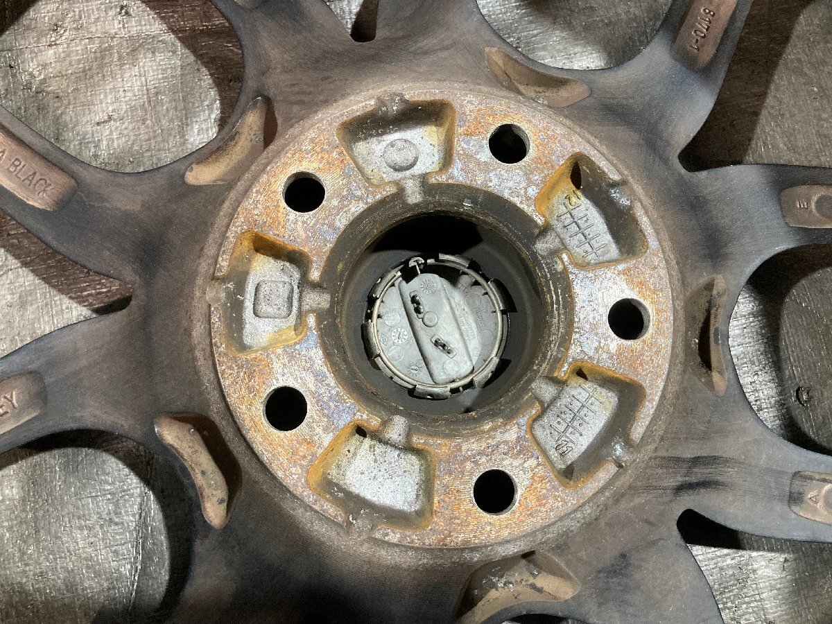 ★ DZF4R ルノー メガーヌ ルノースポール 純正 ホイール 18×8.25J＋65 PCD114.3 [28PA26]_画像9