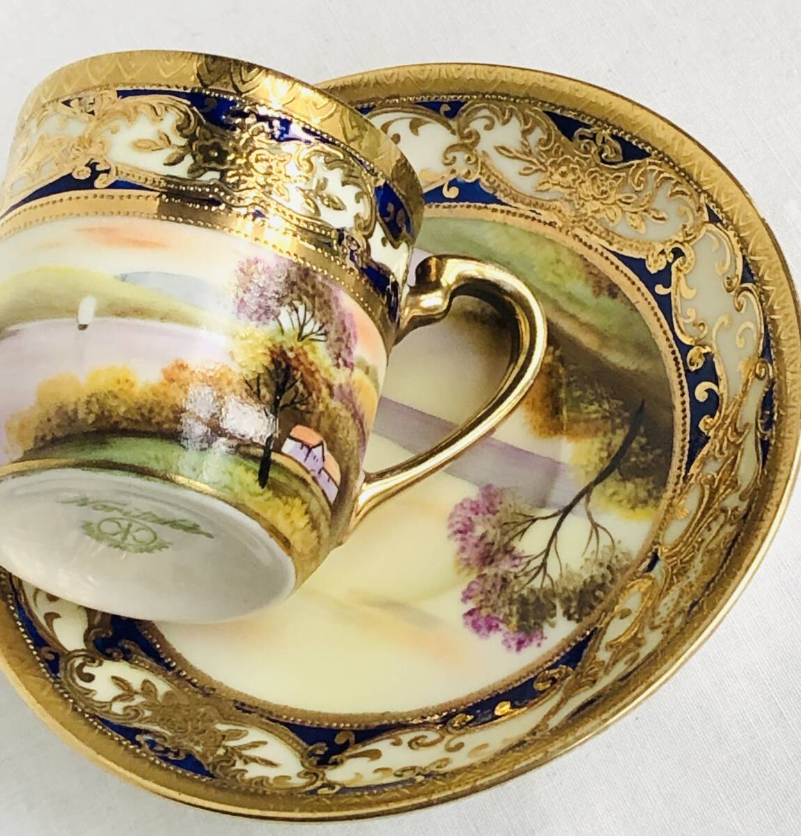 1910年代 オールドノリタケビクトリアン盛り上げ金彩ハンド 1910年代 オールドノリタケビクトリアン盛り上げ金彩ハンド