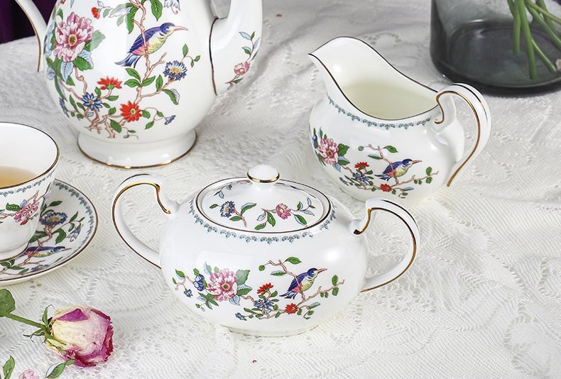 Aynsley エインズレイ イギリス 洋食器 茶器 花柄 シュガー Aynsley エインズレイ イギリス 洋食器 茶器 花柄 シュガー