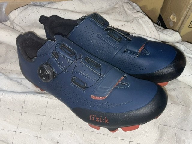 フィジーク ビンディングシューズ TERRA X5 42(27㎝) used 良品