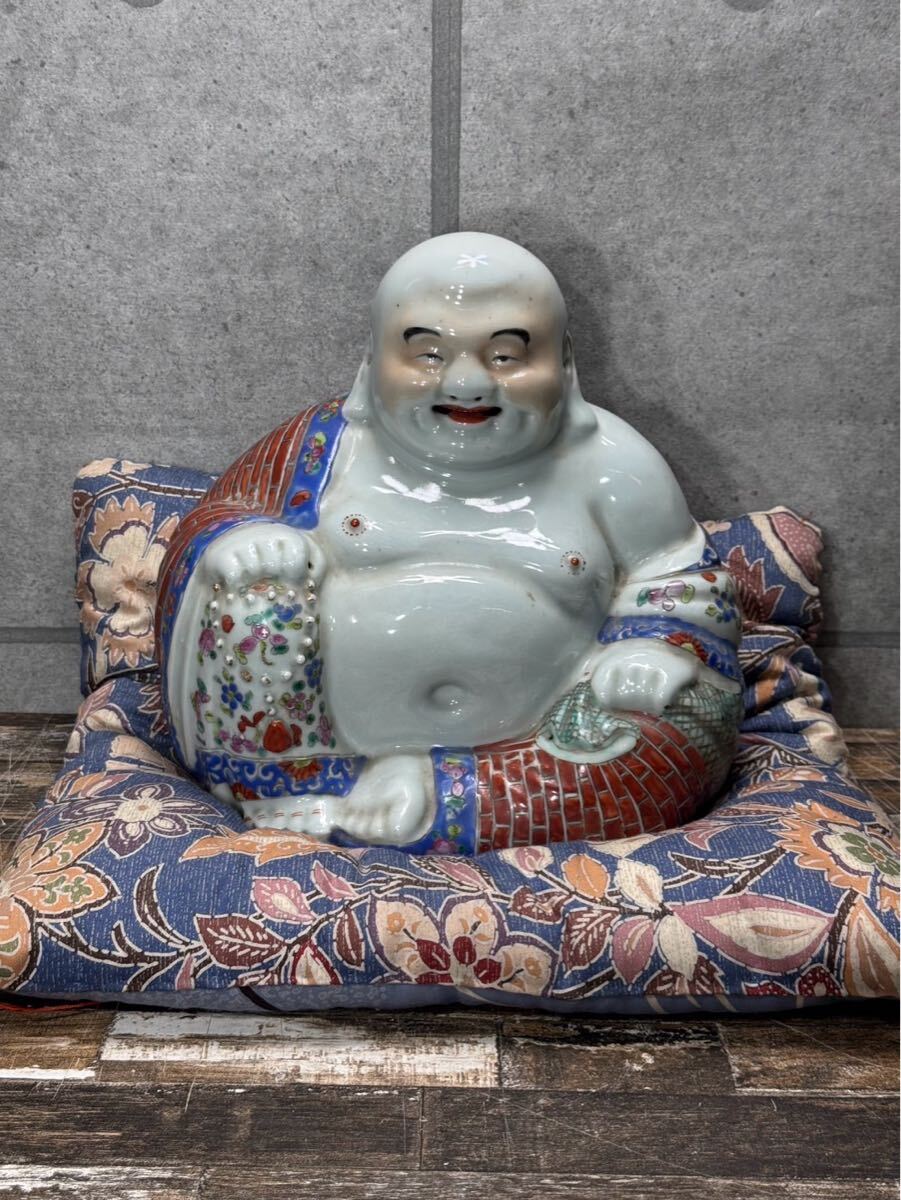 0815】古い中国の布袋様 中国古玩 布袋 置物 粉彩 陶器 在銘 景 0815】古い中国の布袋様 中国古玩 布袋 置物 粉彩 陶器 在銘 景