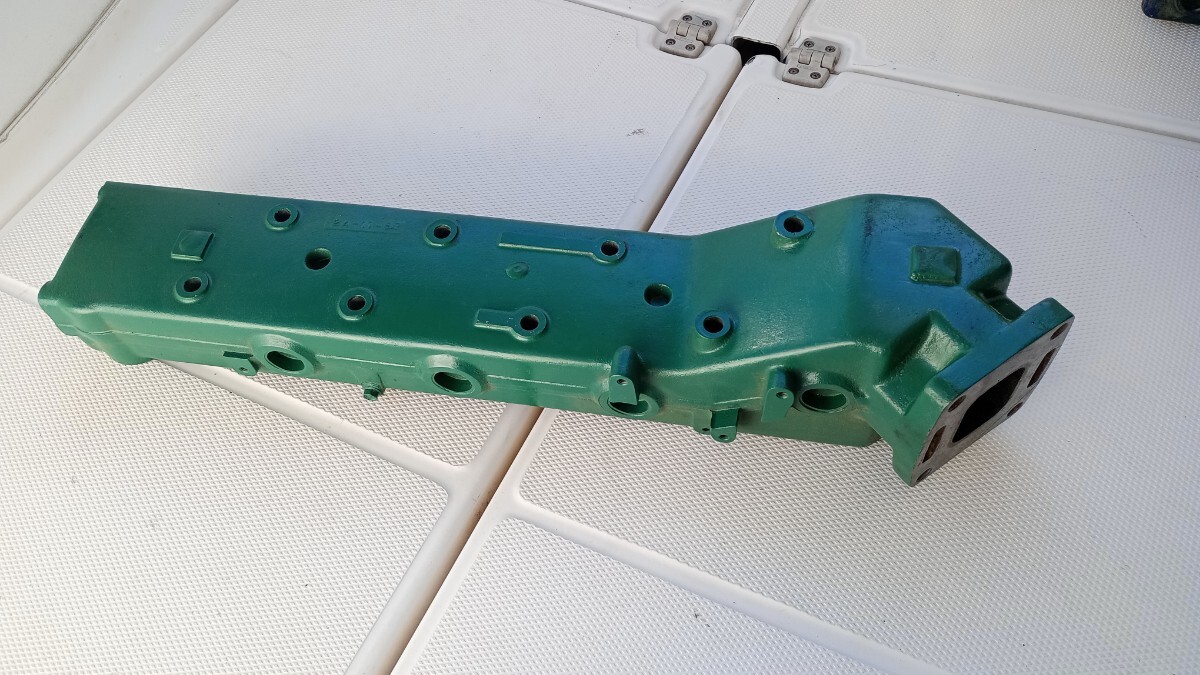 9030円 VOLVO ボルボ AD31 マニホールド - 100馬力~ 9030円 VOLVO ボルボ AD31 マニホールド - 100馬力~
