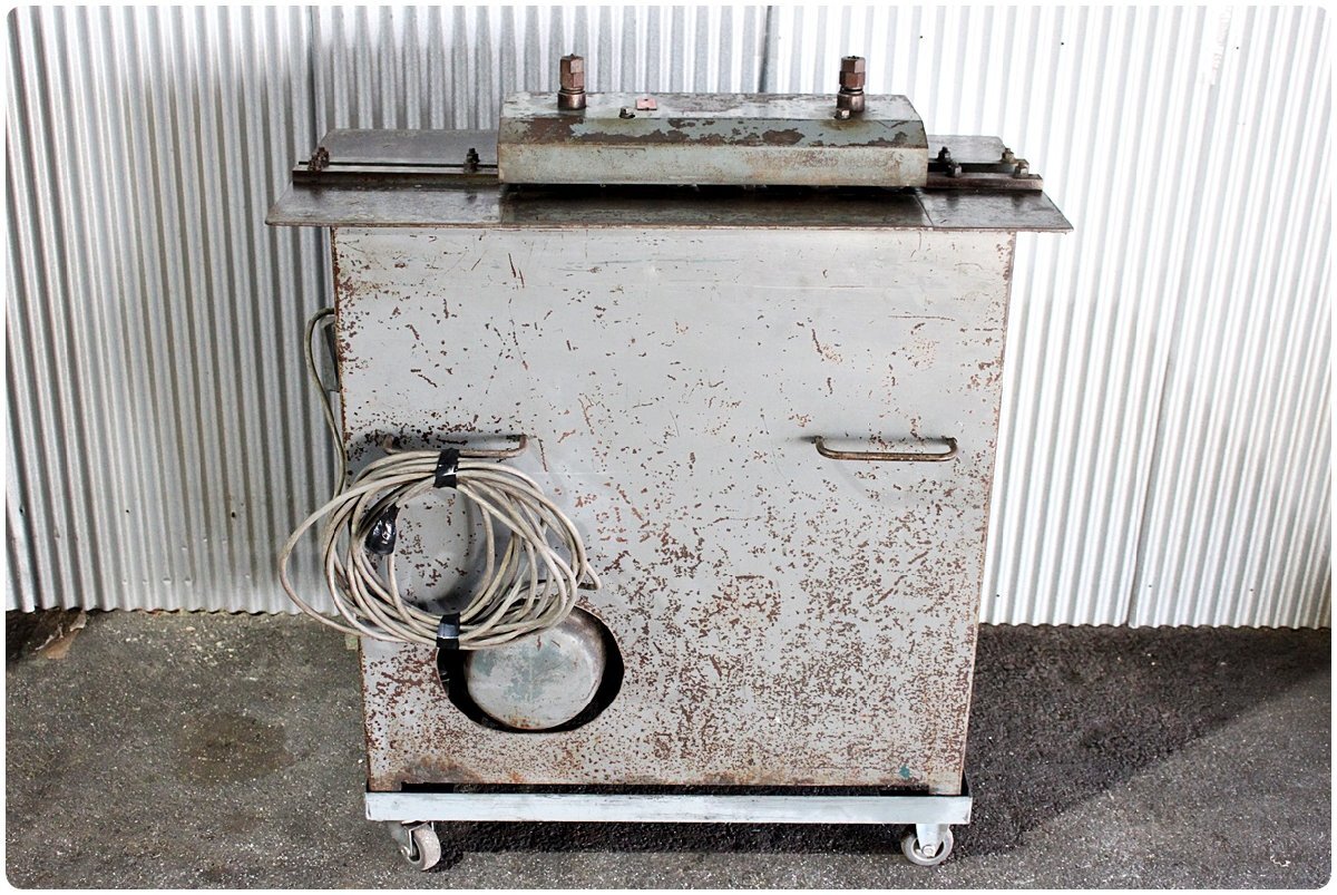 中古】富士光 ロール成形機 角ダクト成型機 板金加工機 ハゼ折り 中古】富士光 ロール成形機 角ダクト成型機 板金加工機 ハゼ折り