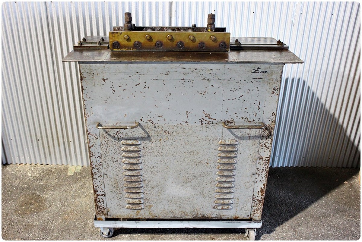 中古】富士光 ロール成形機 角ダクト成型機 板金加工機 ハゼ折り 中古】富士光 ロール成形機 角ダクト成型機 板金加工機 ハゼ折り
