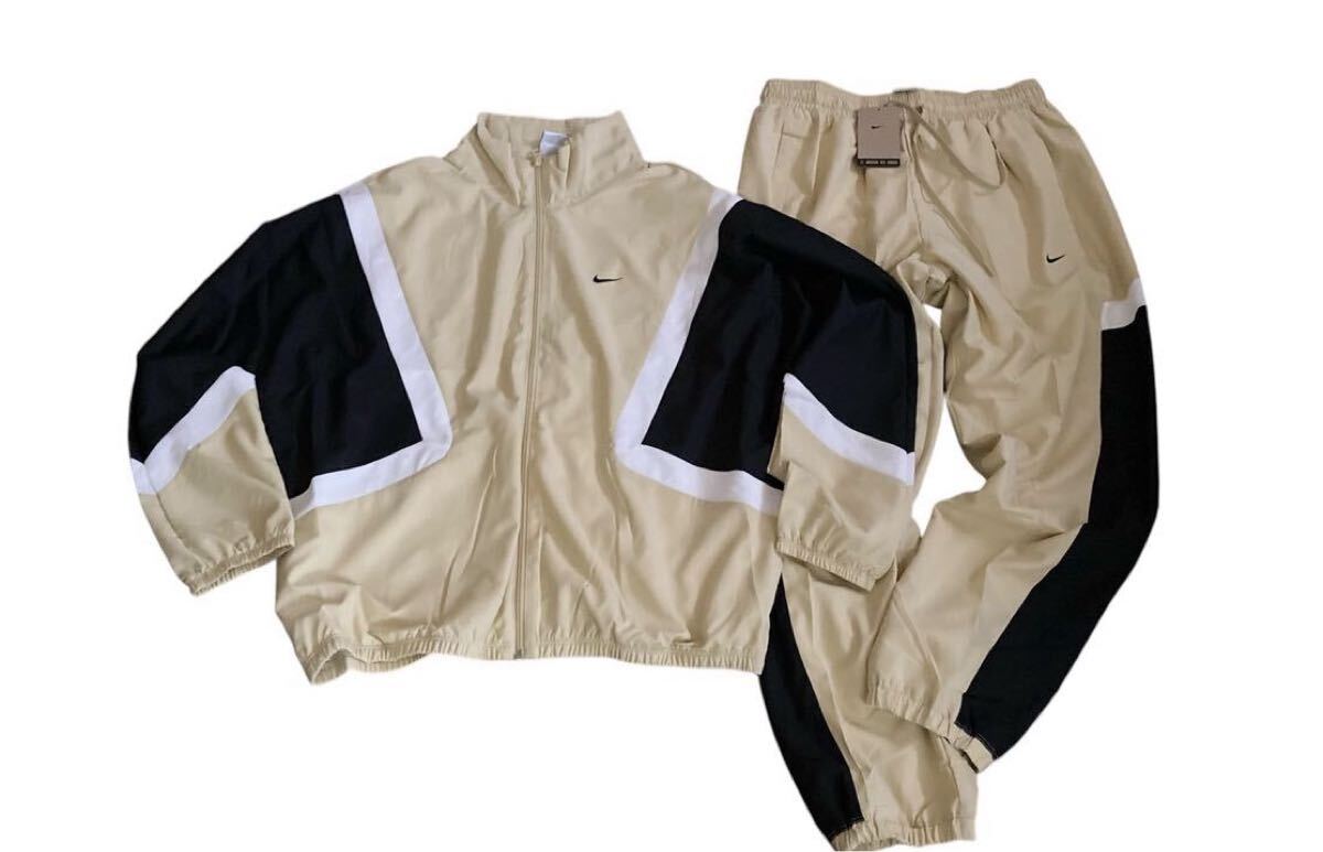 新品 正規品【NIKE/ナイキ】ウインドブレーカー 上下セット 新品 正規品【NIKE/ナイキ】ウインドブレーカー 上下セット