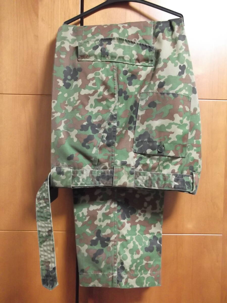 迷彩服 2型 3B相当 陸上自衛隊 ノーアイロン 上下 ベルト付き 迷彩服 2型 3B相当 陸上自衛隊 ノーアイロン 上下 ベルト付き