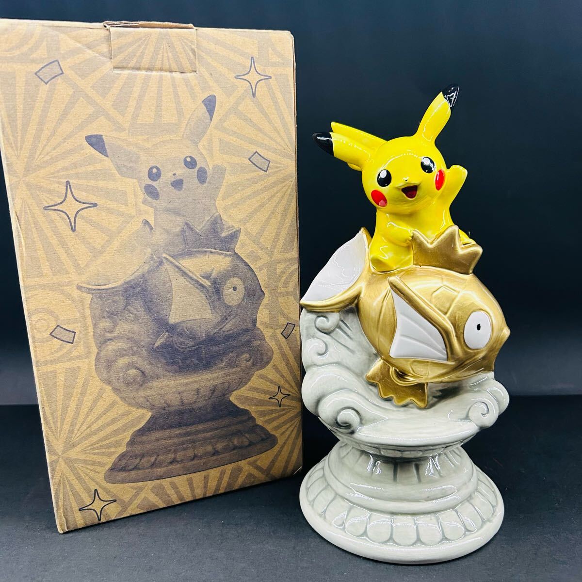 ポケモンセンターナゴヤ リニューアル記念 ピカチュウ 金の ポケモンセンターナゴヤ リニューアル記念 ピカチュウ 金の