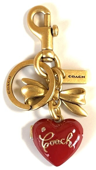 特価 とっても可愛い COACH コーチ リボン&ハート型ロケット 特価 とっても可愛い COACH コーチ リボン&ハート型ロケット