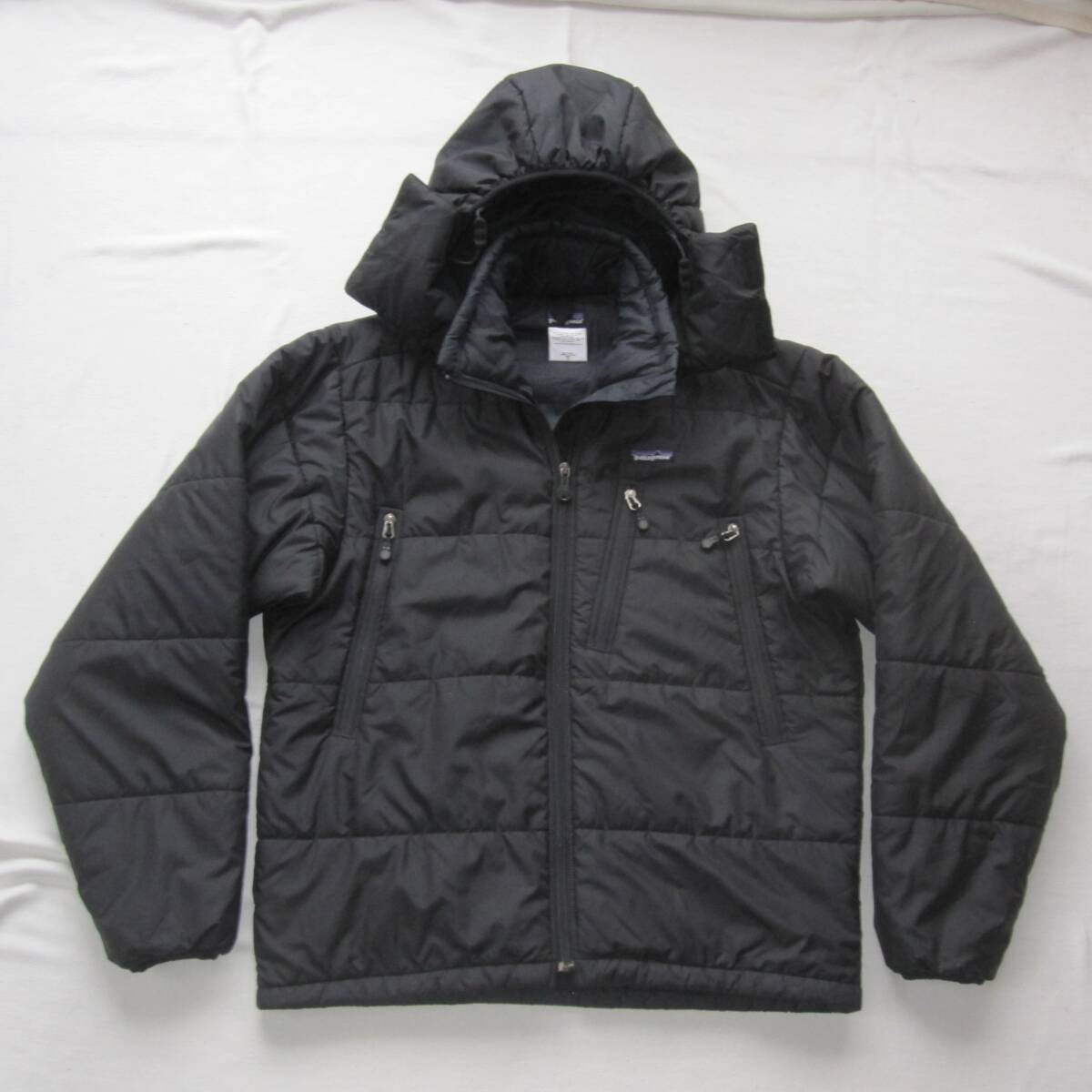 24430円 ☆ パタゴニア パフジャケット (M) 黒 2003年 24430円 ☆ パタゴニア パフジャケット (M) 黒 2003年