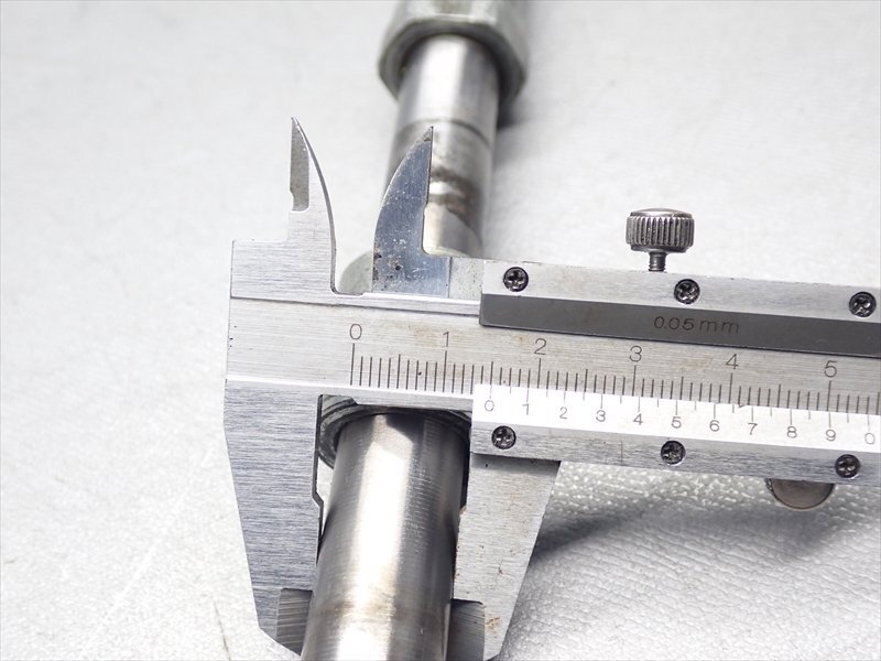 H1R7-0204 ホンダ CBX750F フロント アクスルシャフト 純正品 【RC17-100～】