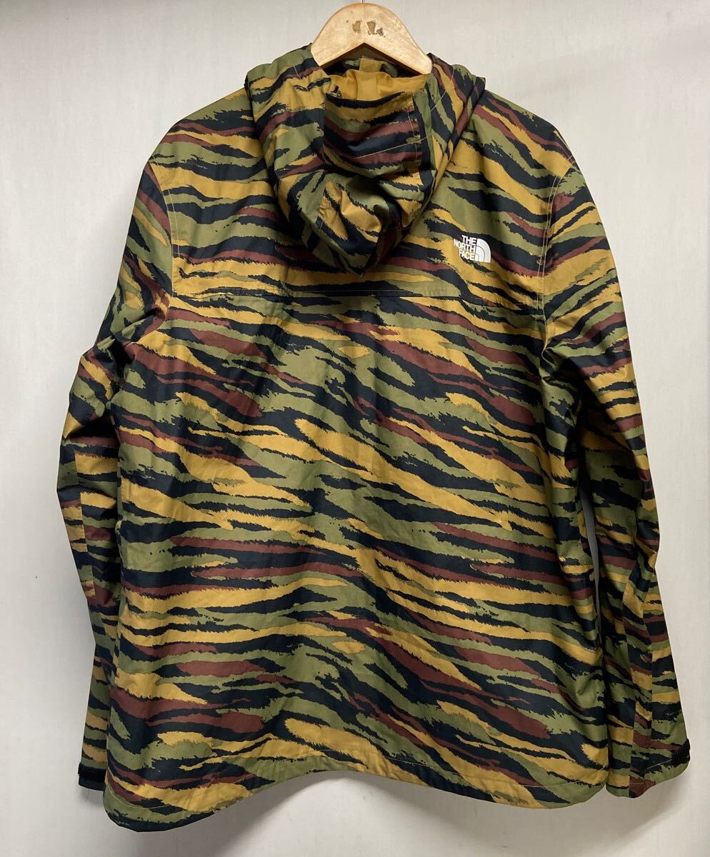 【THE NORTH FACE ノースフェイス】NF0A3XXV マウンテンパーカ XLサイズ グリーン ナイロン カモフラ 2502oki h