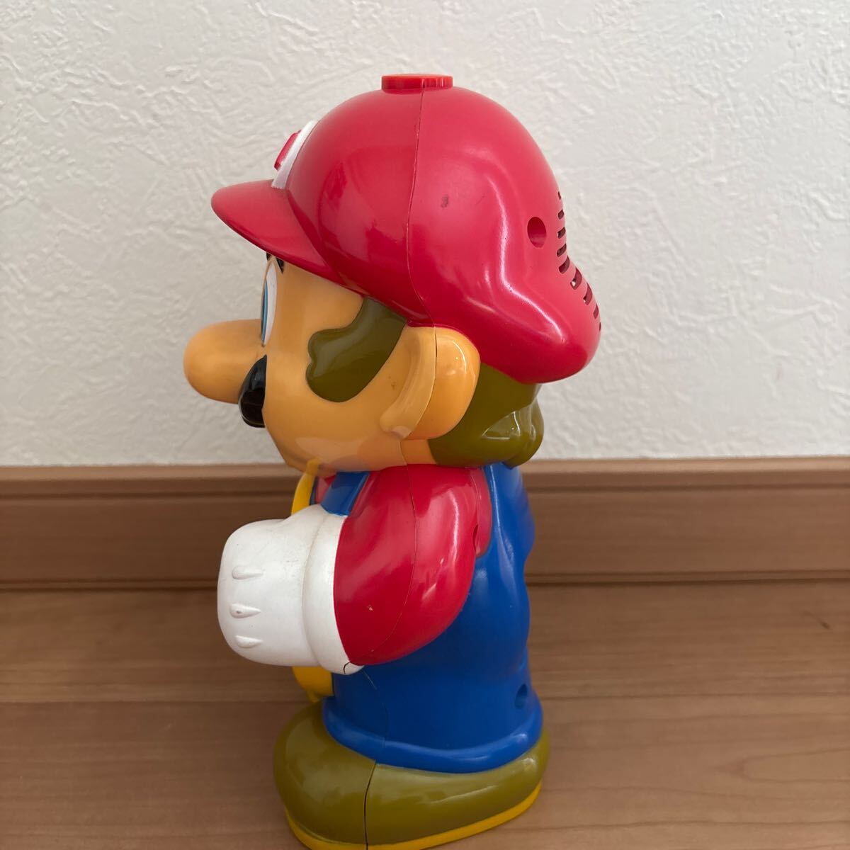 訳あり スーパーマリオワールド マリオ 目覚まし時計 置き時計 訳あり スーパーマリオワールド マリオ 目覚まし時計 置き時計