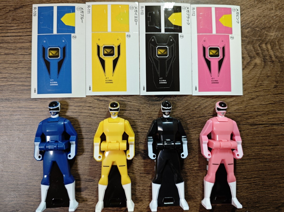 レンジャーキー 電磁戦隊メガレンジャー 赤除く4体セット (海賊 レンジャーキー 電磁戦隊メガレンジャー 赤除く4体セット (海賊
