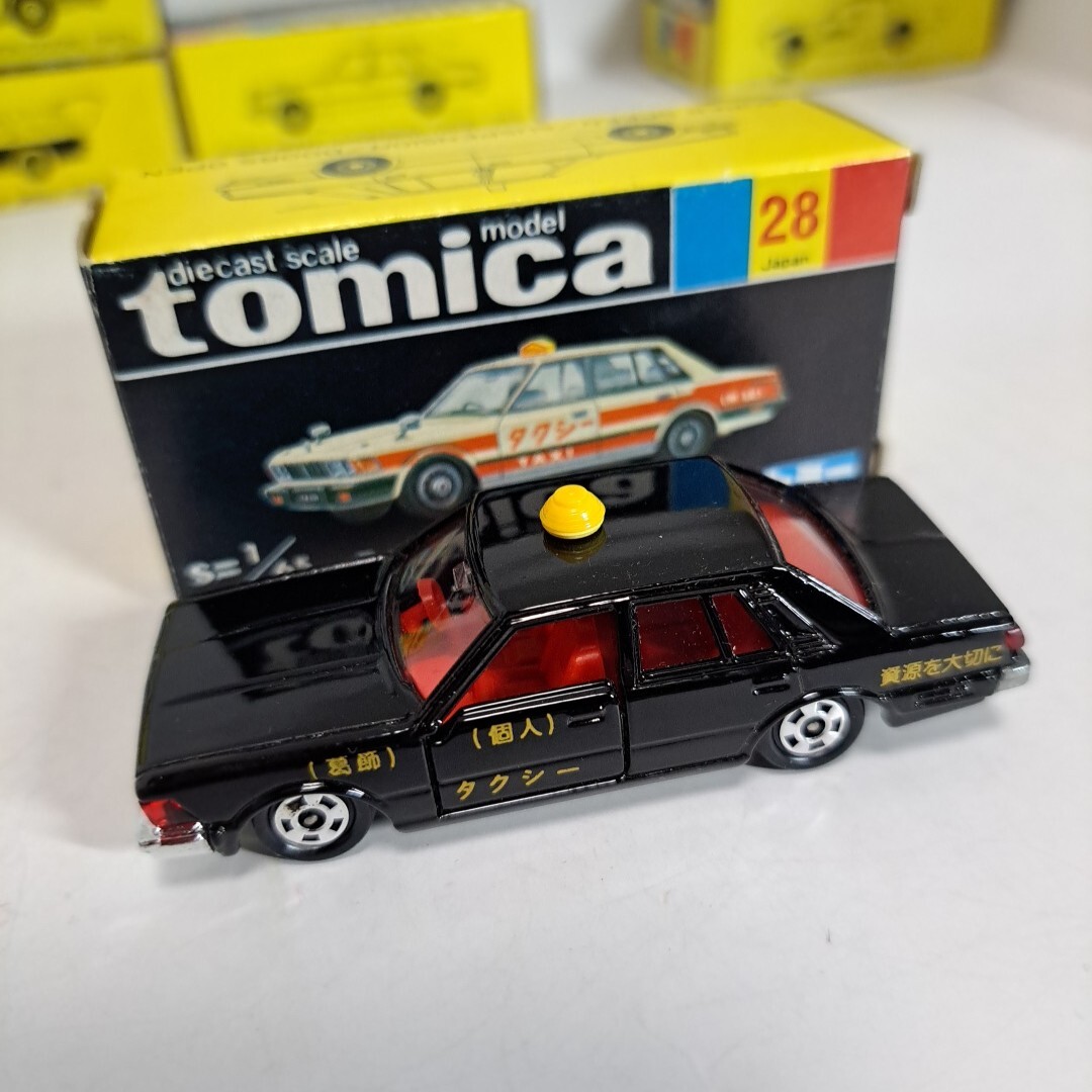 トミカ 黒箱 28 ニッサン セドリック タクシー 黒 NISSAN CEDRIC TAXI 葛飾 個人タクシー 当時物 日本製 tomica 古いミニカー JAPAN トミー(商用車、公用車)|売買されたオークション情報、Yahoo!オークション(旧ヤフオク!) の商品情報をアーカイブ公開 - オークファン トミカ 黒箱 28 ニッサン セドリック タクシー 黒 NISSAN CEDRIC TAXI 葛飾 個人タクシー 当時物 日本製 tomica 古いミニカー JAPAN トミー(商用車、公用車)|売買されたオークション情報、Yahoo!オークション(旧ヤフオク!) の商品情報をアーカイブ公開 - オークファン