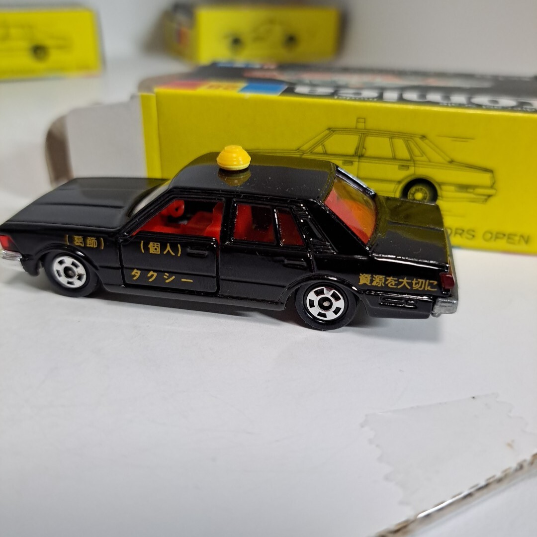 トミカ 黒箱 28 ニッサン セドリック タクシー 黒 NISSAN CEDRIC TAXI 葛飾 個人タクシー 当時物 日本製 tomica 古いミニカー JAPAN トミー(商用車、公用車)|売買されたオークション情報、Yahoo!オークション(旧ヤフオク!) の商品情報をアーカイブ公開 - オークファン トミカ 黒箱 28 ニッサン セドリック タクシー 黒 NISSAN CEDRIC TAXI 葛飾 個人タクシー 当時物 日本製 tomica 古いミニカー JAPAN トミー(商用車、公用車)|売買されたオークション情報、Yahoo!オークション(旧ヤフオク!) の商品情報をアーカイブ公開 - オークファン
