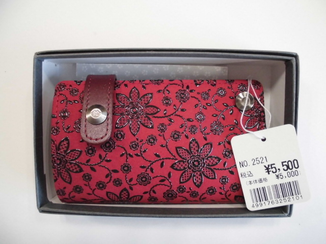 新品 INDEN-YA カードケース No.2521 印傳屋上原勇七 赤地黒漆 169クレマチス 店舗保管品 甲州印伝