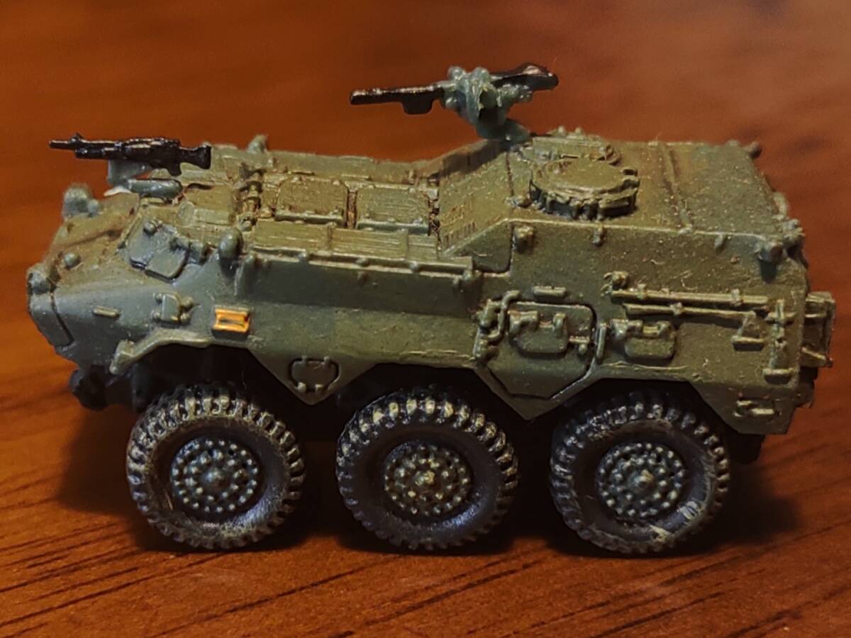陸上自衛隊装備大全 第壱弾 1/144 82式指揮通信車 戦車 自衛隊 陸上自衛隊装備大全 第壱弾 1/144 82式指揮通信車 戦車 自衛隊
