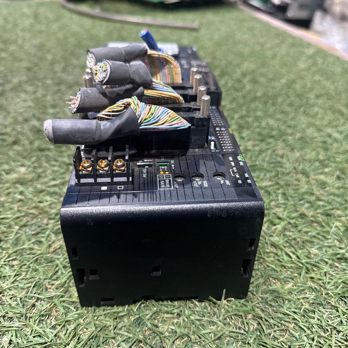 5B035 OMRON CJ1W-PA205R CJ2M CPU32//CLK23 //OD261// ID261si- талон sa гарантия работы in voice соответствует 