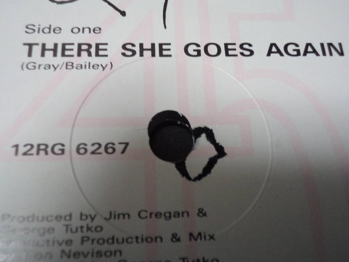 QUIREBOYS - THERE SHE GOES AGAIN / MISLED