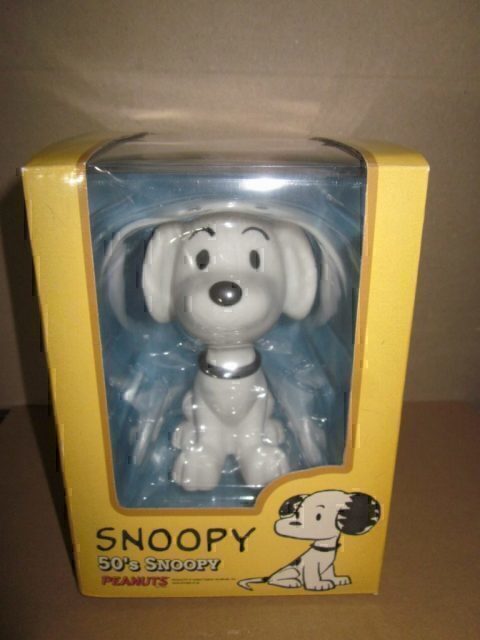 VCD 50's SNOOPY No.139 MEDICOM TOY ヴァイナルコレクティブル VCD 50's SNOOPY No.139 MEDICOM TOY ヴァイナルコレクティブル