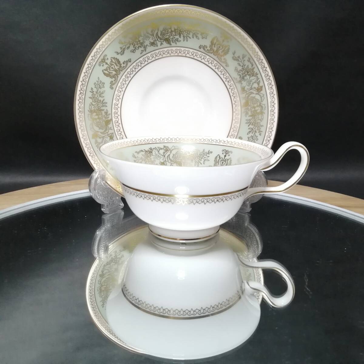 壺印 美品◇自宅保管 ウェッジウッド コロンビアセージグリーン カップ＆ソーサー ピオニー 旧刻印 WEDGWOOD ※追加出品予定あり