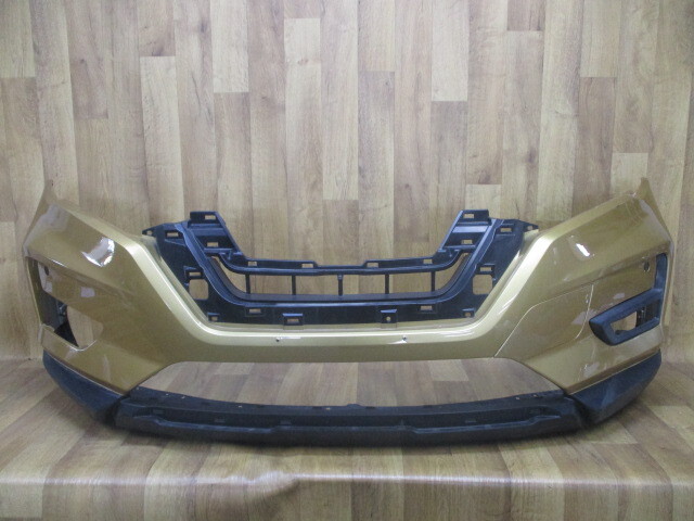 E7/ T32エクストレイル後期 純正フロントバンパー62022-6FR0H