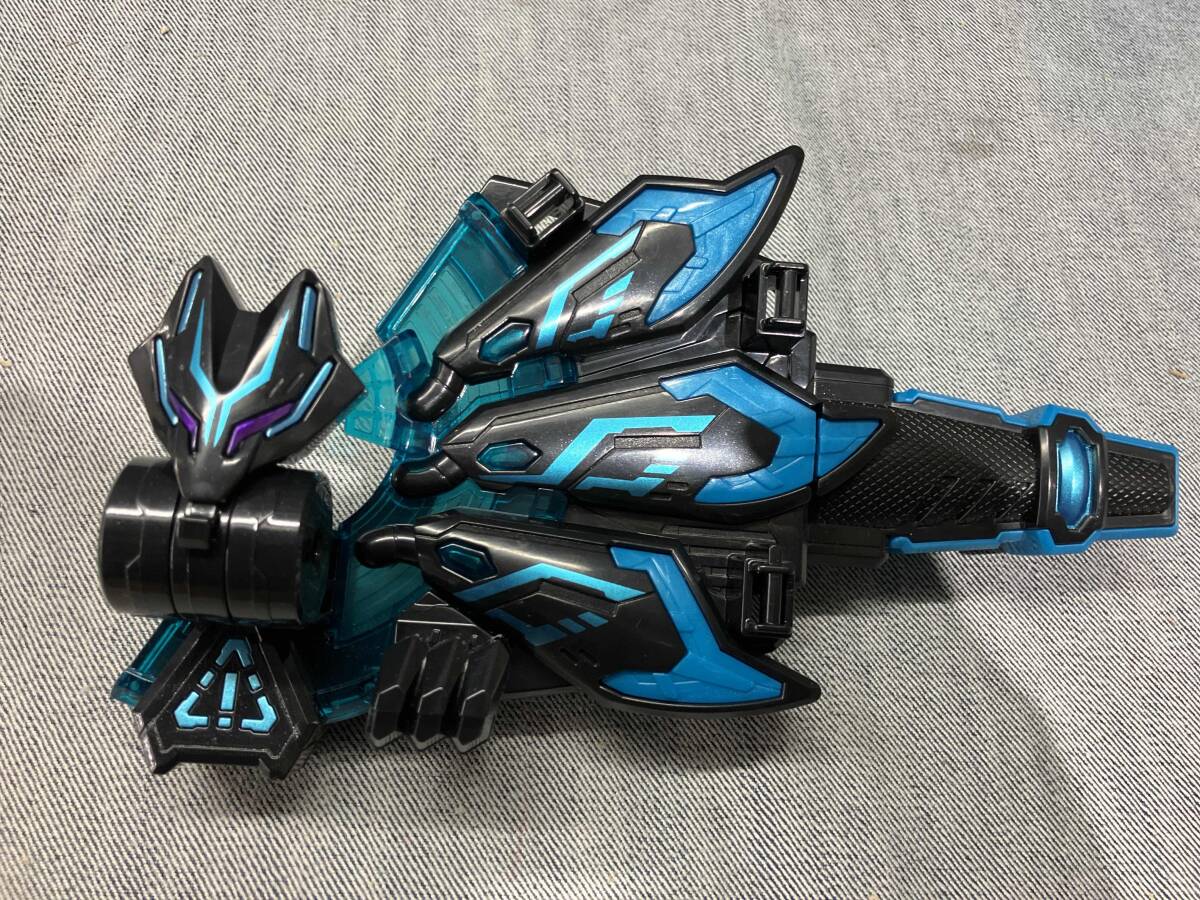 バンダイ 仮面ライダーギーツ Xギーツレイズバックル バンダイ 仮面ライダーギーツ Xギーツレイズバックル