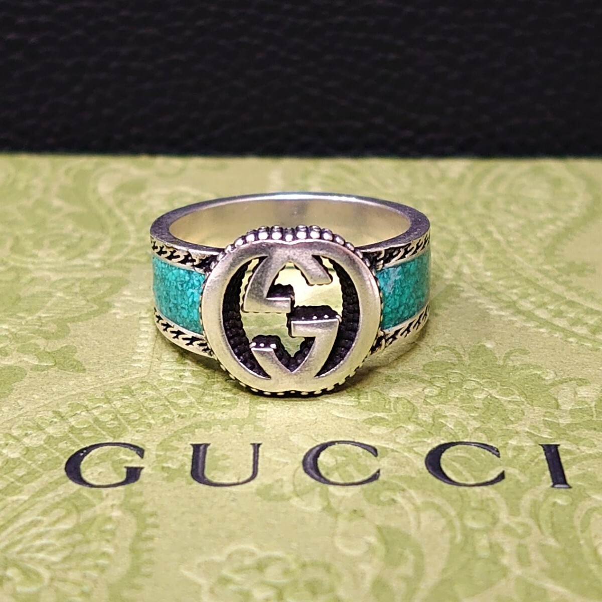 未使用 GUCCI グッチ シルバー リング AG925 インターロッキング ロゴ スターリングシルバー 指輪 箱付き 20号 メンズ レディース ( シルバー)|売買されたオークション情報、Yahoo!オークション(旧ヤフオク!) の商品情報をアーカイブ公開 - オークファン(aucfan.com) 未使用 GUCCI グッチ シルバー リング AG925 インターロッキング ロゴ スターリングシルバー 指輪 箱付き 20号 メンズ レディース ( シルバー)|売買されたオークション情報、Yahoo!オークション(旧ヤフオク!) の商品情報をアーカイブ公開 - オークファン(aucfan.com)