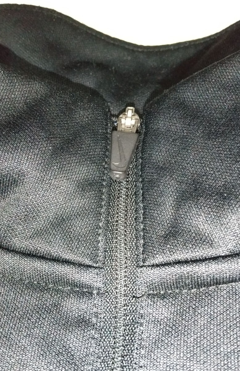 ※ジッパーの狀態(tài)は良好です。