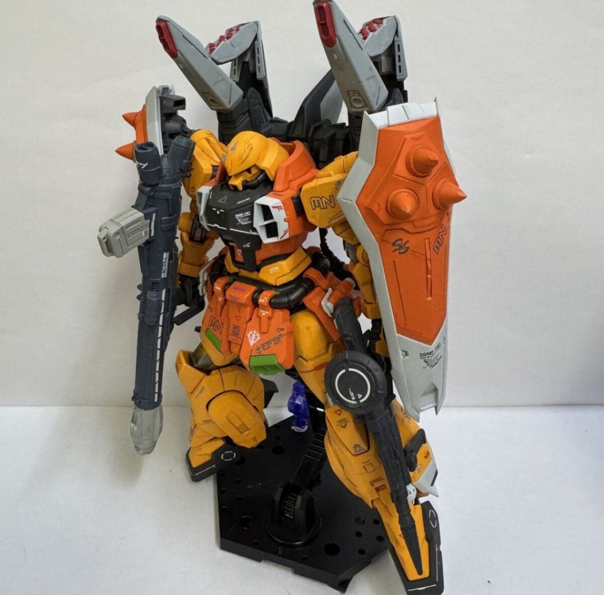 ガンプラ 機動戦士ガンダムSEED DESTINY MG 1/100 ブレイズザク ガンプラ 機動戦士ガンダムSEED DESTINY MG 1/100 ブレイズザク