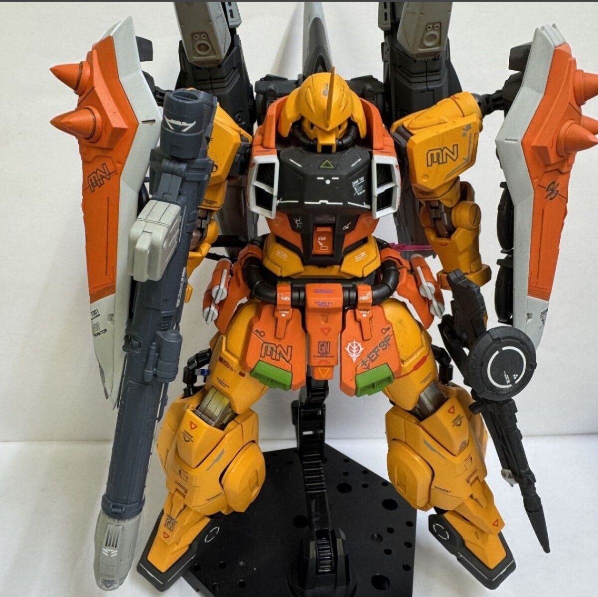 ガンプラ 機動戦士ガンダムSEED DESTINY MG 1/100 ブレイズザク ガンプラ 機動戦士ガンダムSEED DESTINY MG 1/100 ブレイズザク