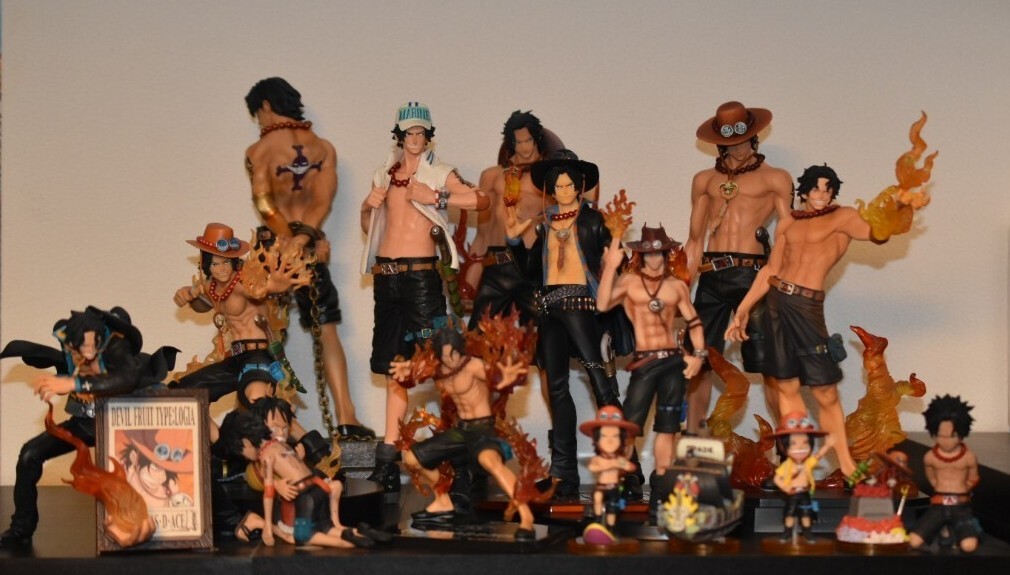 ワンピース　フィギュアまとめ売り　ワーコレ　スタイリングフィギュアなど ワンピースフィルムzフィギュア スタイリング プライズ 応募者