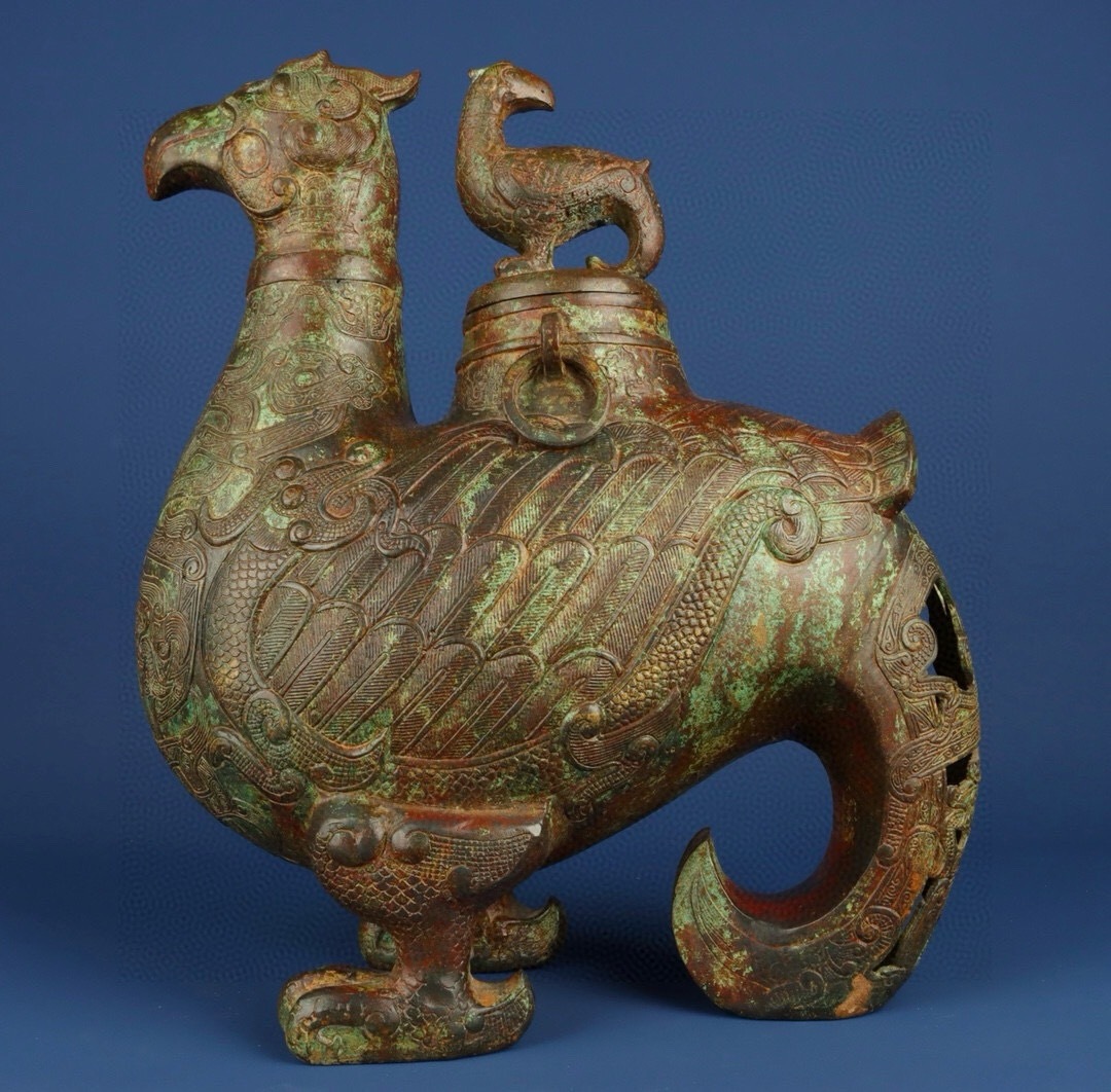 中国古董，青銅器の尊，古銅製，古代の紋，極細工，重778克。