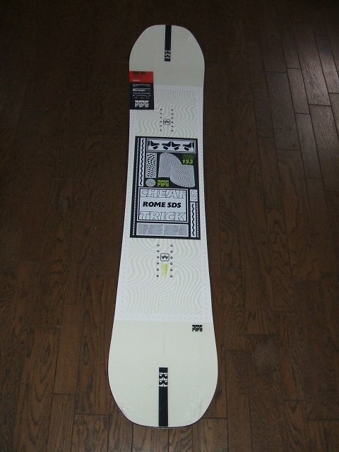 展示品+廃盤品 NICO セパレートスノーボード ハイステージモデル 展示品+廃盤品 NICO セパレートスノーボード ハイステージモデル