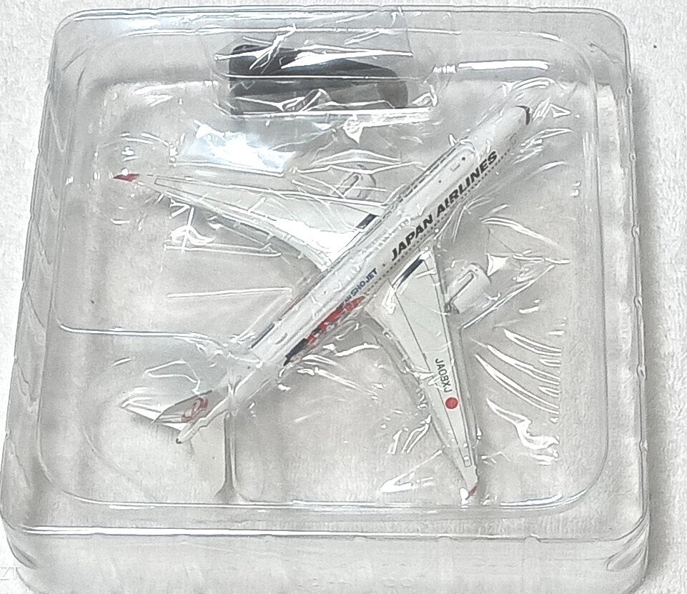 日本未発売 1/400 JAL日本航空 A350-900 JA08XJ DREAM SHO-JET 日本未発売 1/400 JAL日本航空 A350-900 JA08XJ DREAM SHO-JET