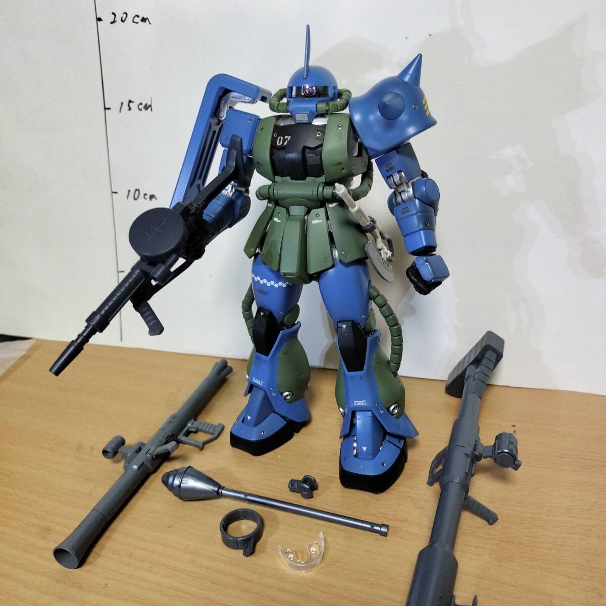「マッチョ」MG 1/100 アナベルガトー専用ザクII Yahoo!オークション - MG 1/100 アナベル・ガトー専用 ザク