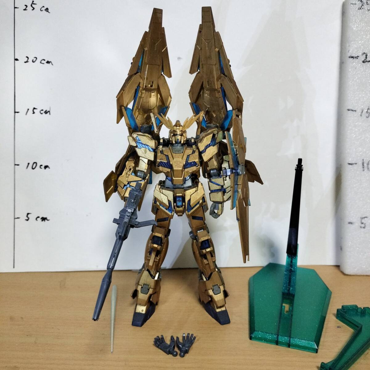 HGUC 1/144 ユニコーン ガンダム 3号機 フェネクス デストロイ HGUC 1/144 ユニコーン ガンダム 3号機 フェネクス デストロイ